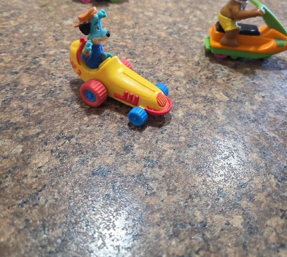 Colorful Animal Racer Toy Set - Picture 6 of 10